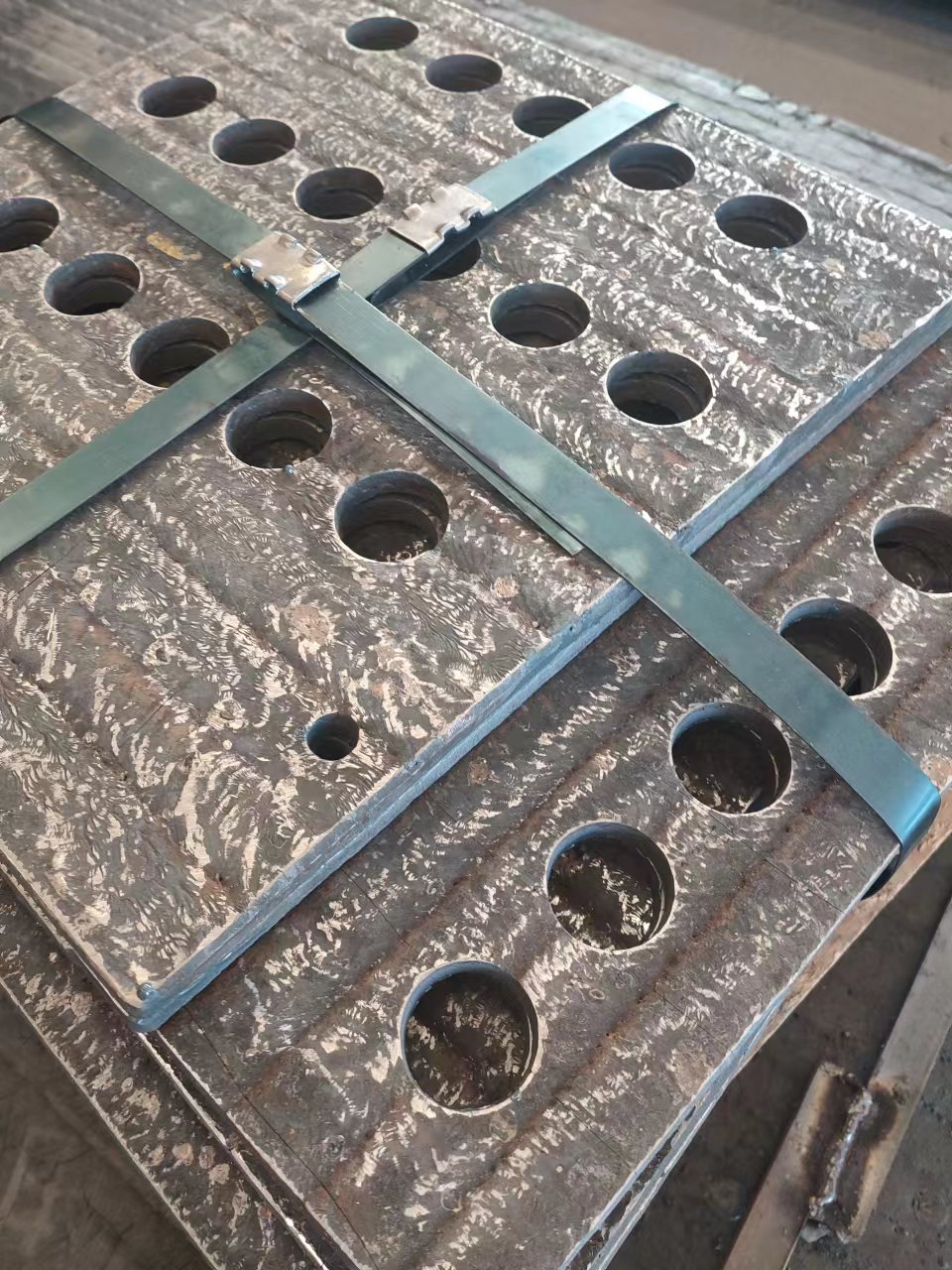 澳门等离子切割件耐磨板